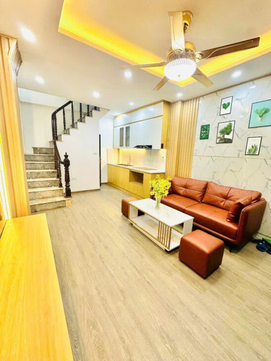 NHÀ PHỐ HỒNG MAI – 6 TẦNG HIÊM CÓ – SỔ VUÔNG PHÂN LÔ – 35M OTO – GIÁ 4.5 TỶ