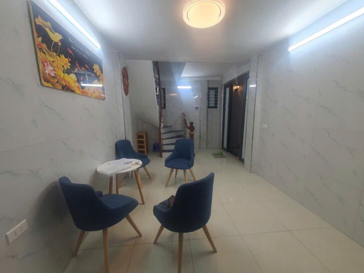 bán nhà Đống Đa 100 ngõ Chợ Đống Đa, 34m chỉ 4,65 tỷ, lô góc, nhà đẹp ở luôn