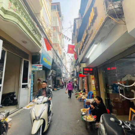 BÁN CĂN HỘ TẬP THỂ THÁI THỊNH – TRUNG TÂM QUÂN ĐỐNG ĐA – MẶT NGÕ THÔNG – KINH DOANH ĐỈNH – Ô TÔ ĐỖ