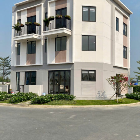 Cần Bán Nhà Ở Xã Hội Hoà Phú – Gần Trung Tâm Hành Chính Cần Bán Nhà Ở Xã Hội Hoà Phú – Gần Trung Tâm Hành Chính