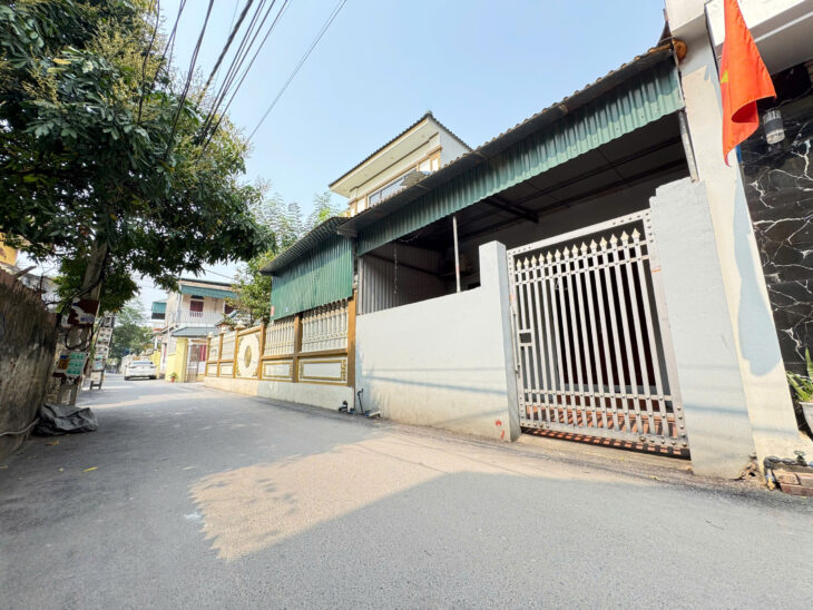 Cần Bán Trục Chính Kênh Cầu, Đồng Than, Yên Mỹ, 82m có nhà ở Giá nhỉnh 3ty