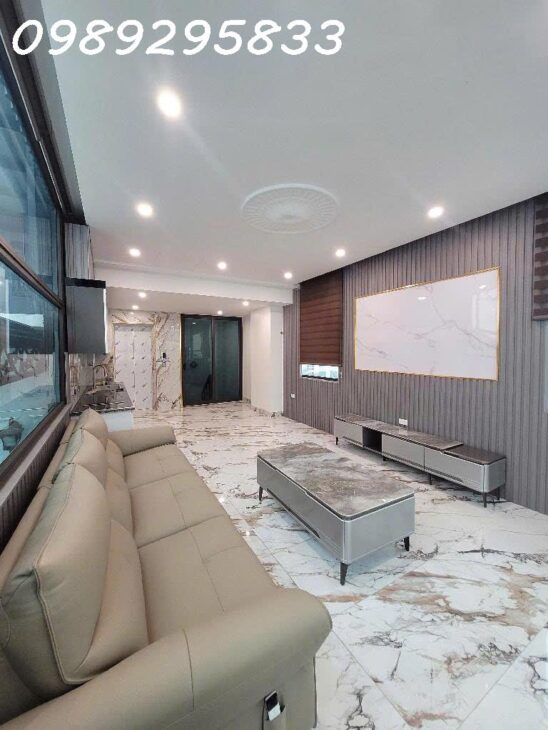 CHỈ HƠN 11TỶ – HOA HẬU LONG BIÊN – NHÀ 8 TẦNG THANG MÁY – DÒNG TIỀN 80TR/THÁNG