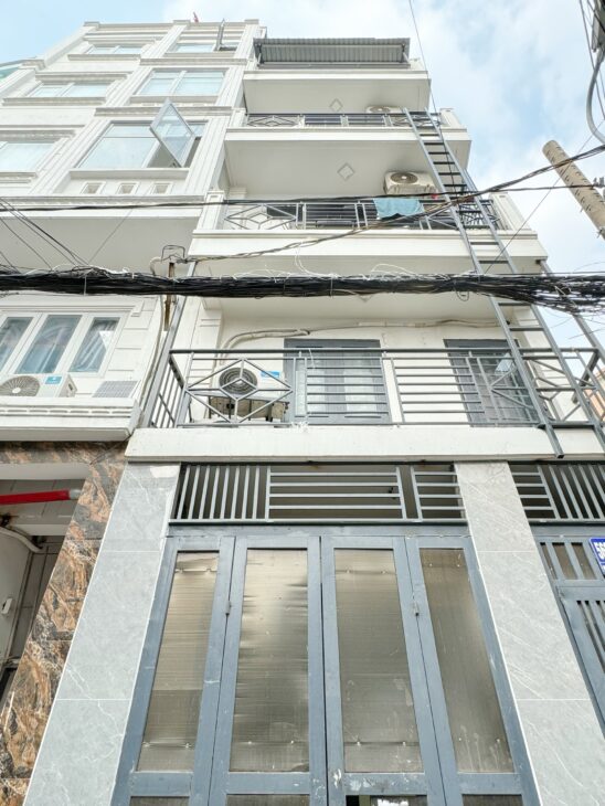 BÁN CĂN HỘ DỊCH VỤ GẦN ĐH VĂN LANG DOANH THU 45 TRIỆU/ THÁNG