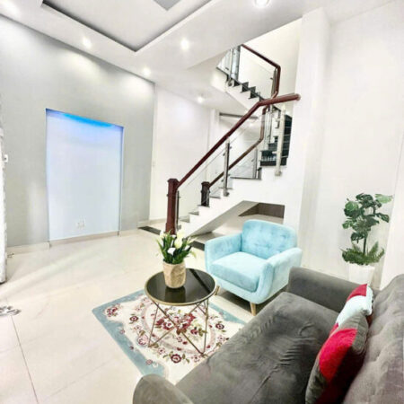 BÁN NHÀ PHƯỚC LONG B – Diện tích: 5 x 10m =50m2.