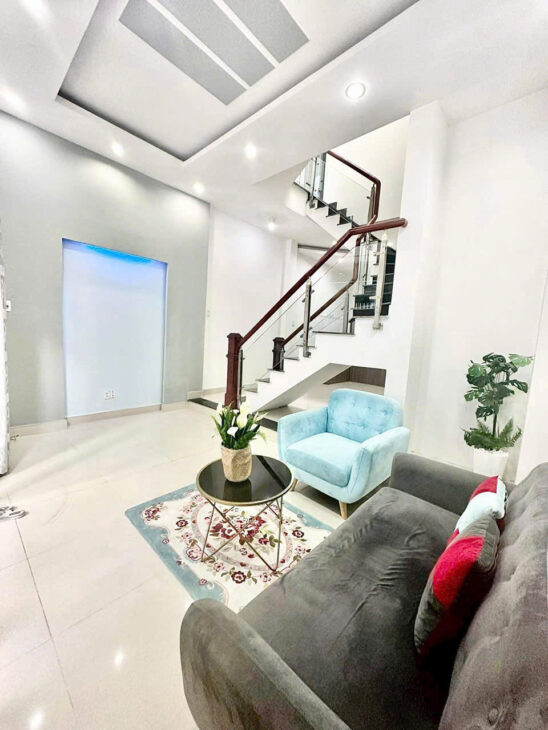 BÁN NHÀ PHƯỚC LONG B – Diện tích: 5 x 10m =50m2.