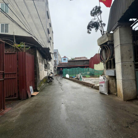 CHỦ CẮT MÁU CẦN BÁN GẤP LÔ ĐẤT PHÙ KHÊ – TỪ SƠN BẮC NINH Dt : 48 Mt : 5 m Giá : 1.4 tỷ GẦN