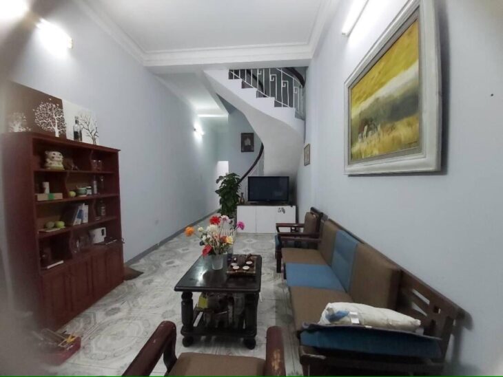 BÁN NHÀ DÂN XÂY -PHỐ HÀO NAM, GẦN Ô TÔ, 3TẦNG x 52M2, GIÁ CHỈ 12 TỶ 500 TRIỆU