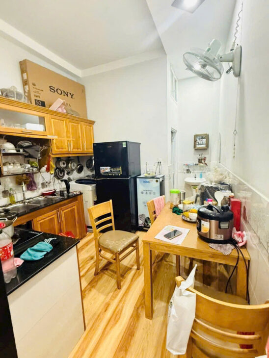 BÁN NHÀ ĐẸP, NGAY METRO HIỆP PHÚ, Q12