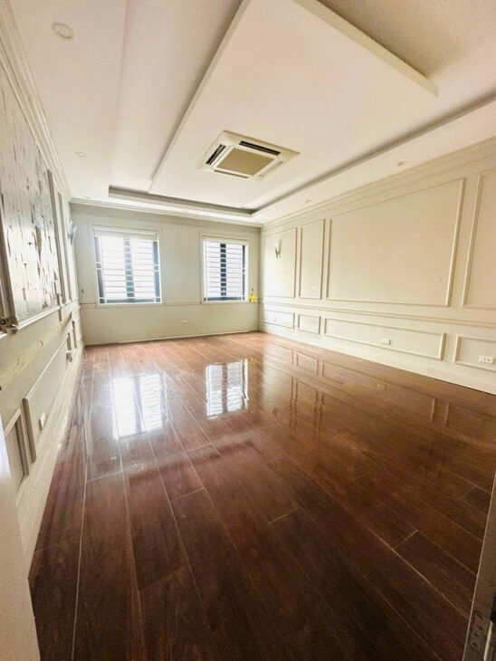 BÁN NHÀ MẶT NGÕ LINH LANG 100M 7 TẦNG THANG MÁY MT 4.5M GIÁ 48.5 TỶ 0878168006