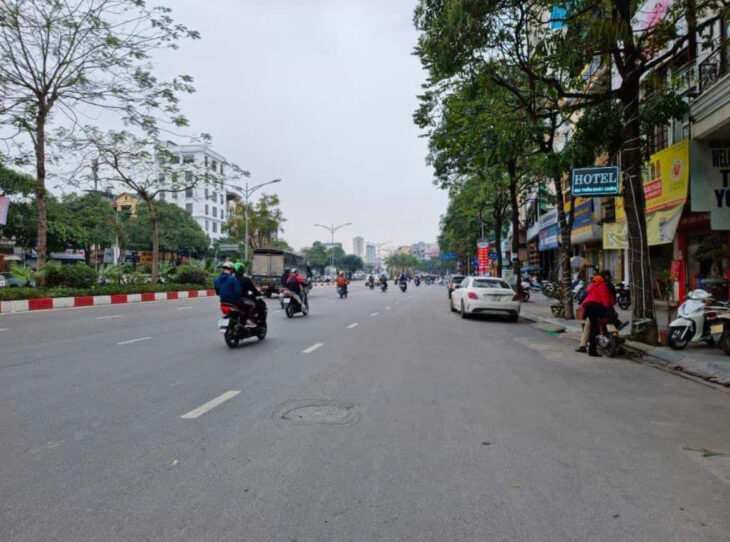 bán đất vị trí VIP, mặt phố TRẦN KHÁT CHÂN-ngã 3 LÒ ĐÚC-KIM NGƯU, 86M, mặt tiền 5,3M, 29.9 tỷ