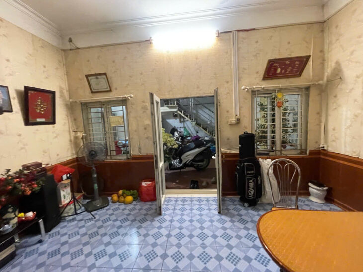 bán đất vị trí VIP, mặt phố TRẦN KHÁT CHÂN-ngã 3 LÒ ĐÚC-KIM NGƯU, 86M, mặt tiền 5,3M, 29.9 tỷ