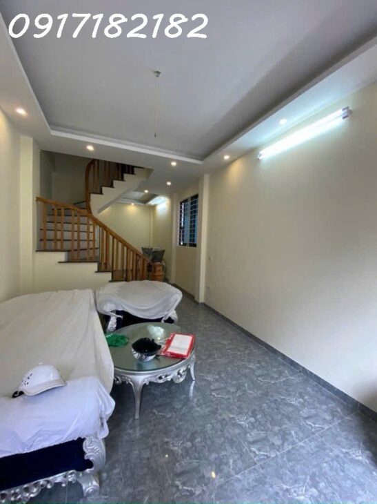 LÔ GÓC SIÊU THOÁNG – NHÀ ĐẸP Ở NGAY ĐÓN TẾT – GẦN PHỐ – TIỆN ÍCH XUNG QUANH NGẬP TRÀN HIẾM NHÀ BÁN