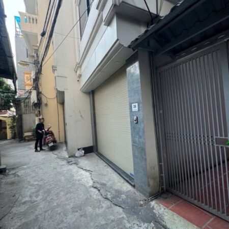 LÔ GÓC SIÊU THOÁNG – NHÀ ĐẸP Ở NGAY ĐÓN TẾT – GẦN PHỐ – TIỆN ÍCH XUNG QUANH NGẬP TRÀN HIẾM NHÀ BÁN