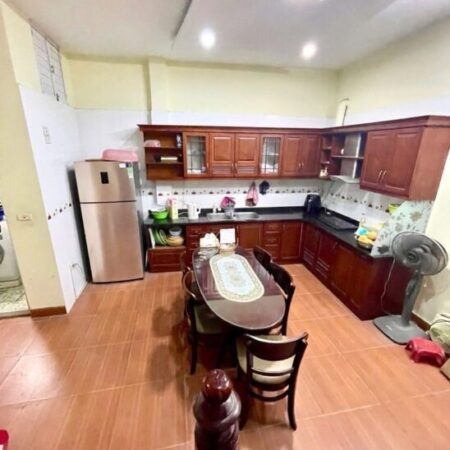 BÁN NHÀ -PHỐ HÀO NAM-6 TẦNG – LÔ GÓC-3 THOÁNG -PHÁP LÝ CHUẨN