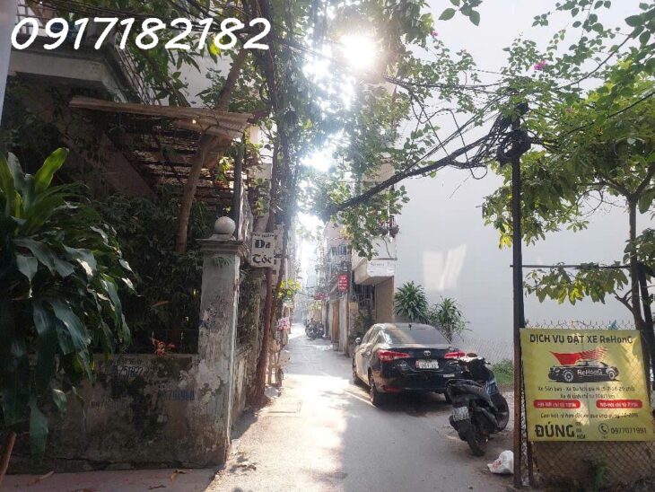 Bán nhà 3 tầng, 41m², 3PN, 3WC, Long Biên – 8.2 tỷ Hoặc: Nhà 3 tầng 41m² ngõ Bồ Đề, Long Biên, 8.2