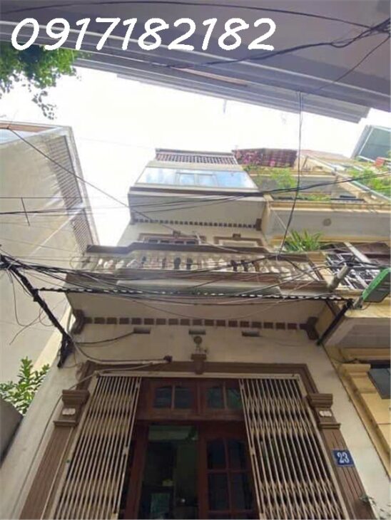 Bán nhà 3 tầng, 41m², 3PN, 3WC, Long Biên – 8.2 tỷ Hoặc: Nhà 3 tầng 41m² ngõ Bồ Đề, Long Biên, 8.2