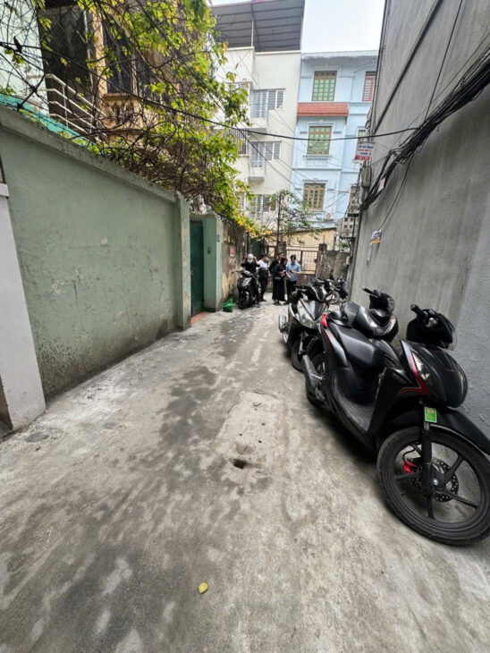 127 HÀO NAM – 50M2X4T – DÂN XÂY TÂM HUYẾT – NGÕ THÔNG – CHỈ 8.5 TỶ