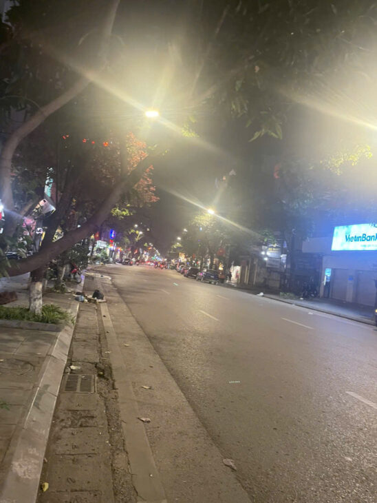 bán đất mặt phố MINH KHAI-DƯƠNG VĂN BÉ, lô góc, mặt tiền 10m, siêu hiếm chỉ hơn 200 triệu/m, kd đỉnh