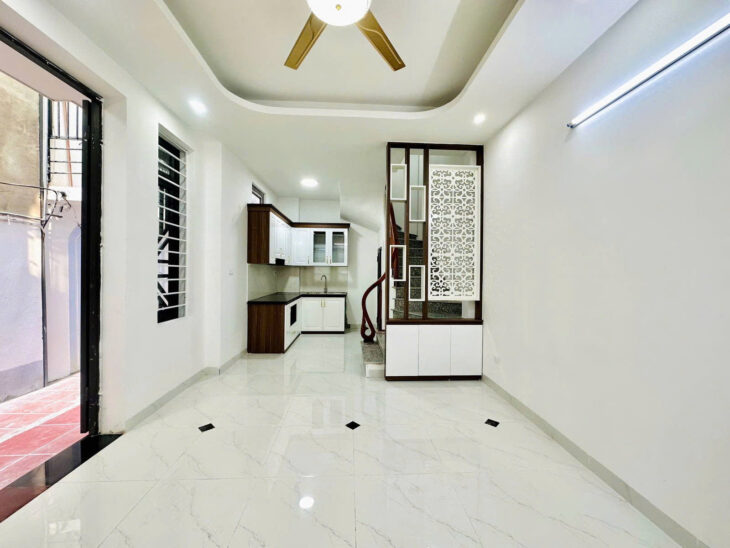 ĐỊNH CÔNG ĐỊNH CÔNG HM 32M 5 TẦNG MT5M GẦN TRƯỜNG CHỢ NHÀ MỚI XÂY CHỈ NHỈNH 5 TỶ SỔ RIÊNG