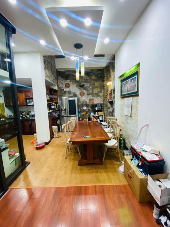 Bán nhà HOÀNG CẦU – TRẦN QUANG DIỆU, PHÂN LÔ – Ô TÔ TRÁNH – MẶT TIỀN QUYỀN LƯC