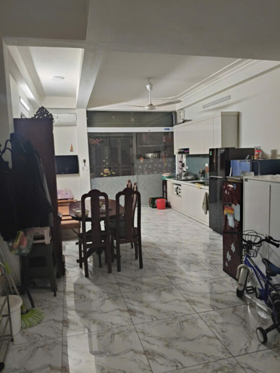 MẶT PHỐ SẦM UẤT, MẶT ĐƯỜNG 60M, VỈA HÈ ĐÁ BÓNG, SỔ ĐỎ HOA HẬU, KINH DOANH 2 MẶT Minh Khai 50m 4 T,