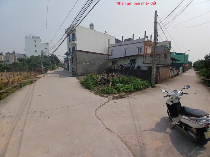 Đất đẹp Quang Minh, Mê Linh. Lô góc, 2 mặt tiền, cạnh siêu thị Mê Linh Plaza, đường cao tốc.