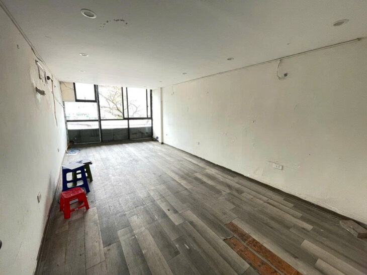 Bán nhà mặt phố Văn Cao 4 Tầng 42.38m MT 3.62m KD Đỉnh giá 38.5 tỷ 0336212066