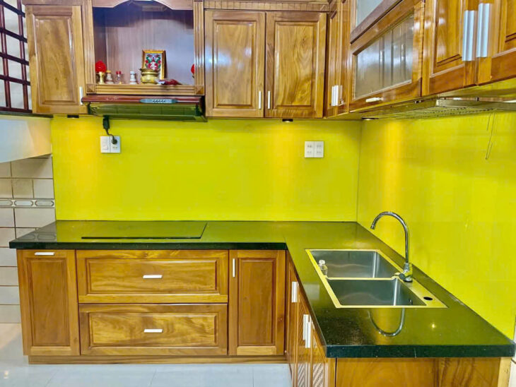 ► Nhà Trưng Nữ Vương, kiệt 2.5-3m khá thẳng, 37m2, 2 tầng 2 mê đúc cứng, xây ở tâm huyết, 2.55 tỷ