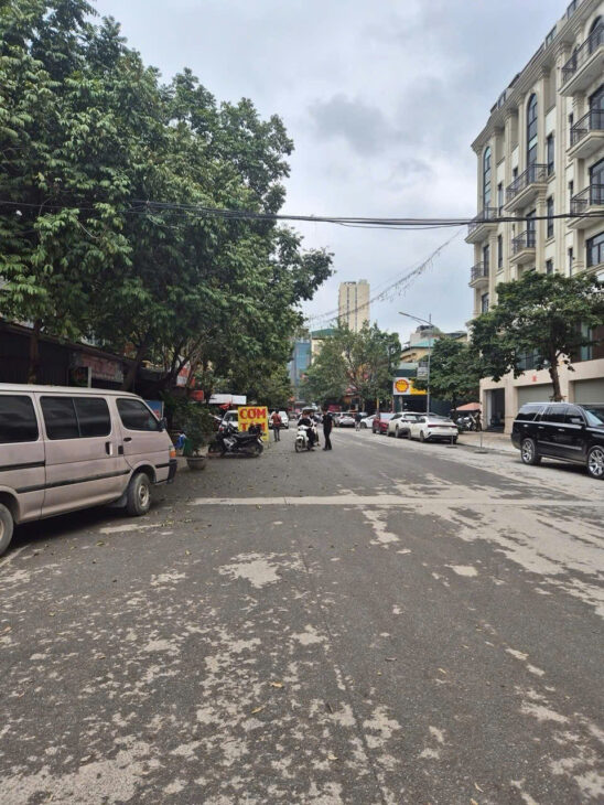 BÁN NHÀ PHÂN LÔ, Ô TÔ TRÁNH, XA LA – HÀ ĐÔNG, 54 M2, MẶT TIỀN 4 M, GIÁ 15,8TỶ.