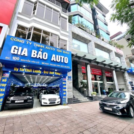 Cho thuê nhà số 100 Nguyễn Văn Cừ Long Biên giá hợp lý, hợp đồng lâu dài.