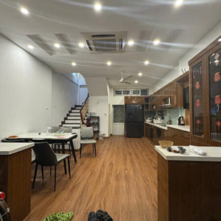 Cần bán nhà Quan Nhân – Ô tô đỗ cửa gần hồ điều hoà, 55m x 5 tầng giá 12,5 tỷ