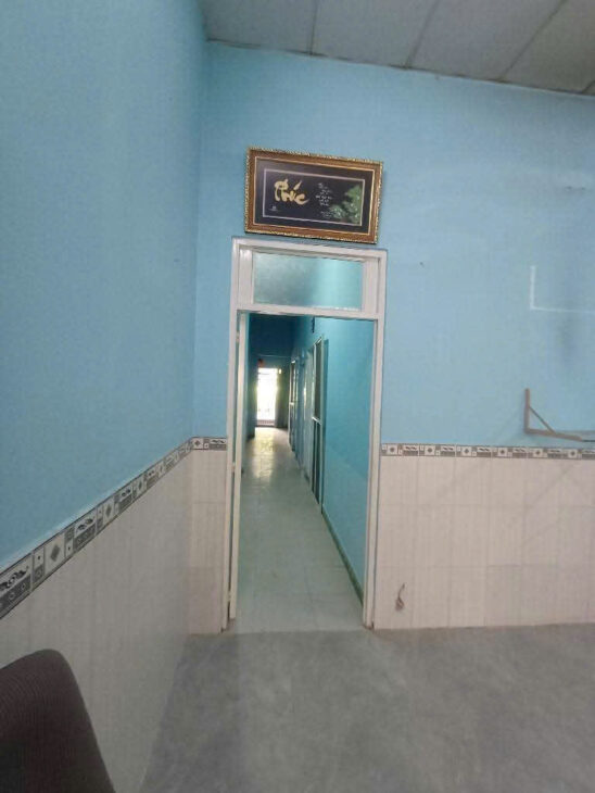 MUA ĐẤT 100 M2 TẶNG NHÀ 2 MẶT TIỀN XE HƠI NGỦ TRONG NHÀ CHỈ 6.4TỶ -TL LÊ VĂN LƯƠNG PHƯỚC