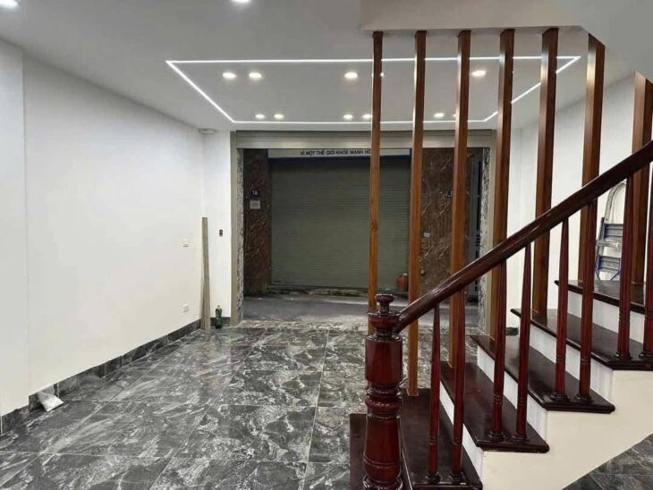 Chính chủ bán gấp nhà mới, ngõ ô tô: DT 60m2 – 6 tầng- 11,85 tỷ. Quan Nhân, Thanh Xuân.