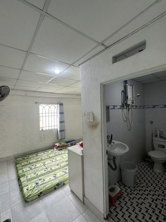 GIÁP THỦ ĐỨC VÀ GÒ VẤP – HẺM 6M – KINH DOANH NGON – 2 TẦNG MỚI DỌN VÀO Ở NGAY – CÓ PN TẦNG TRỆT –