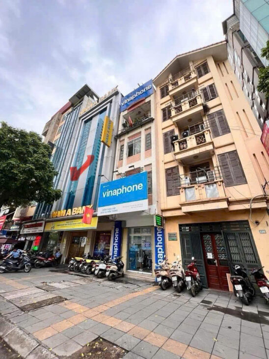 CHO THUÊ TÒA NHÀ VĂN PHÒNG 4 TẦNG số 240 PHỐ TRUNG KÍNH, CẦU GIẤY, HÀ NỘI