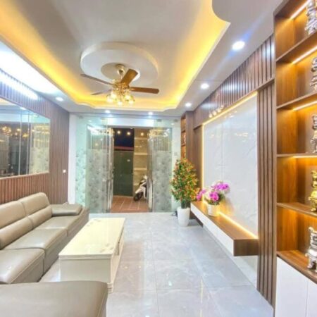 54.26D Ngũ Nhạc