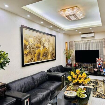 Bán nhà Lê Gia Định, Phố Huế,ngõ oto quay đầu, 5 tầng dân xây.12.8 tỷ