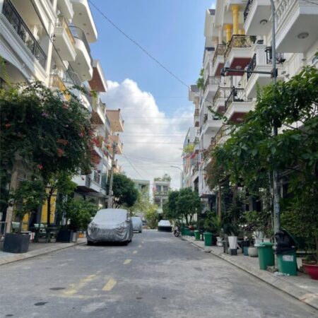 4.2x14m, BÁN NHÀ 4 TẦNG, KHU PLĐB NGUYỄN VĂN QUÁ, Q.12, NHỈNH 5 TỶ