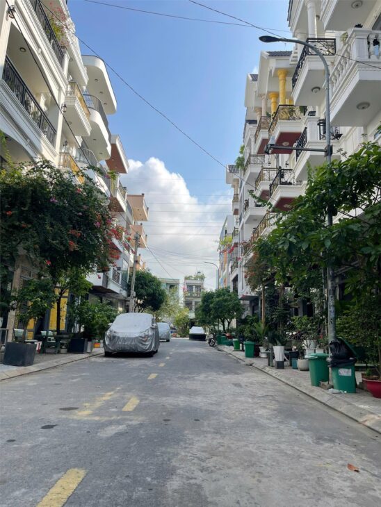 4.2x14m, BÁN NHÀ 4 TẦNG, KHU PLĐB NGUYỄN VĂN QUÁ, Q.12, NHỈNH 5 TỶ