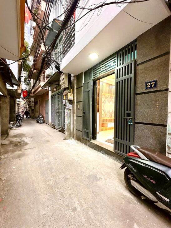 Bán nhà Trương Định, hoa hậu dân xây, ngõ thông siêu rộng kinh doanh online giá 7.5 tỷ