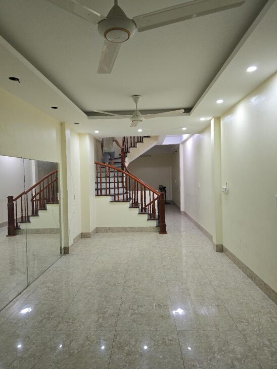 BÁN NHÀ BÙI QUỐC KHÁI, HOÀNG MAI, PHÂN LÔ 20M Ô TÔ TRÁNH, 51M2, 11.2TỶ(CTL)