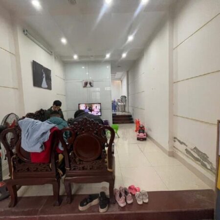 BÁN NHÀ ĐỊNH CÔNG THƯỢNG, Ô TÔ ĐỖ CỬA, VÀI BƯỚC RA PHỐ, 46m2, 8,25 TỶ