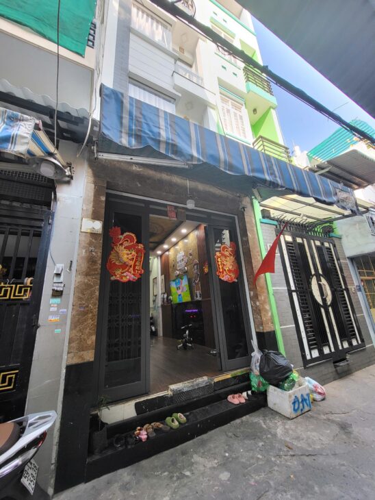 CHỦ GẤP BÁN – HẠ CÒN 7,1 TỶ NHÀ ĐẸP 5 TẦNG BTCT – 38M2 – HẺM XE HƠI THÔNG – SÁT MẶT TIỀN HƯNG PHÚ