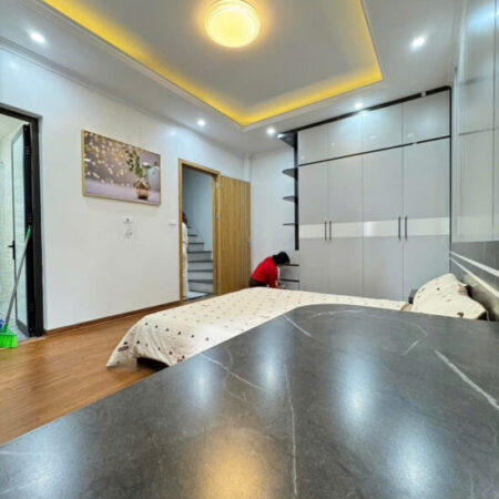 BÁN NHÀ ĐỊNH CÔNG – 36M² – 6 TẦNG – MẶT TIỀN 6M – 8.1 TỶ – HOÀNG MAI, HÀ NỘI