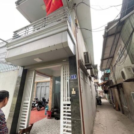 196 LInh Nam – Hoàng Mai 196 LInh Nam – Hoàng Mai