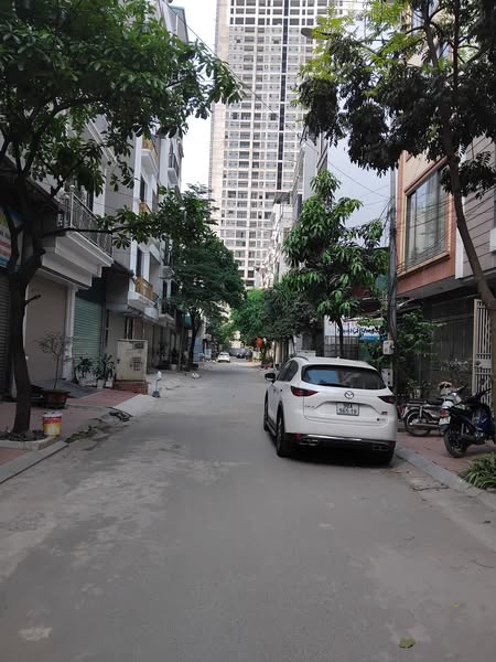 CHUYỂN NHƯỢNG CHDV LÔ GÓC 105M x 7 TẦNG – FULL PHÒNG – DÒNG TIỀN KHỦNG – PHỐ VĂN TIẾN DŨNG, DT 1,2