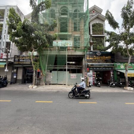 Nhà 22 phòng đang khai thác – Lý Chiêu Hoàng – Dòng tiền ổn định