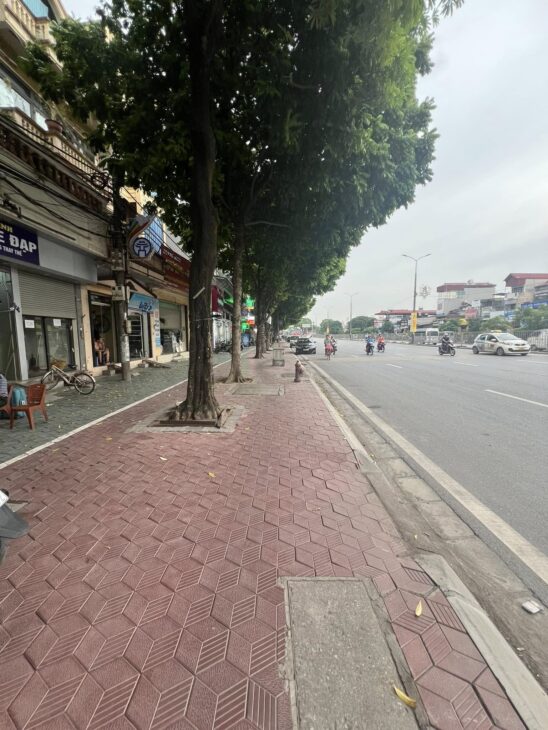 MẶT PHỐ – VỈA HÈ RỘNG KINH DOANH SIÊU KHỦNG – 18 tỷ