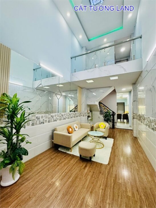 Gấp! Bán nhà 48m2. 4 Tầng. MT Đường Số 9, Phường 16. Ngay Nhà Thiếu Nhi, chốt 6.1 tỷ