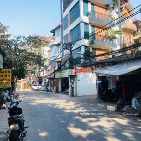 Mặt phố Thanh Bình, 84m2, ô tô tránh , kinh doanh, 19 tỷ
